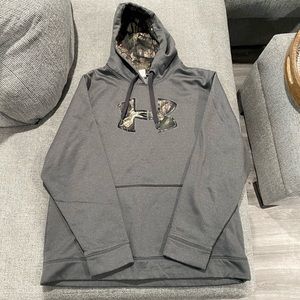 Men’s Under Armor Hoodie